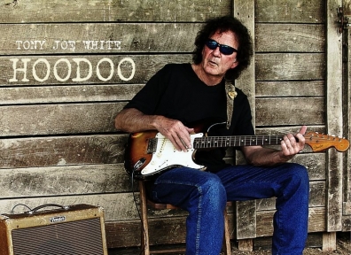 Review: Tony Joe White – Hoodoo