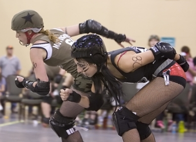 Railway Banditas vs. Bomber Babes 08.28