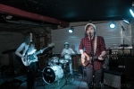 (L–R)  J Huntington on vocals/bass, Jon Trousdale on drums and Eli Buxton on vocals/guitar. Photo: Martín S Rivero