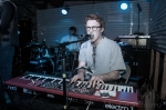 On vocals and keys, Joel Brown. Photo: Martín S Rivero.