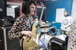 Dyana Durfee on bass in Foster Body, too. Photo: Martín Rivero