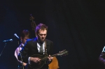 Chris Thile takes center stage, delighting the audience with a mandolin solo performance with the fastest fingers of the evening. Photo: @Lmsorenson
