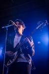 Singer, guitarist, Robbie Arnett. Photo: @Lmsorenson / Lmsorenson.net