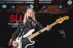 Andrew Milne of Breakers played an energetic performance. Photo: Tyson Call
