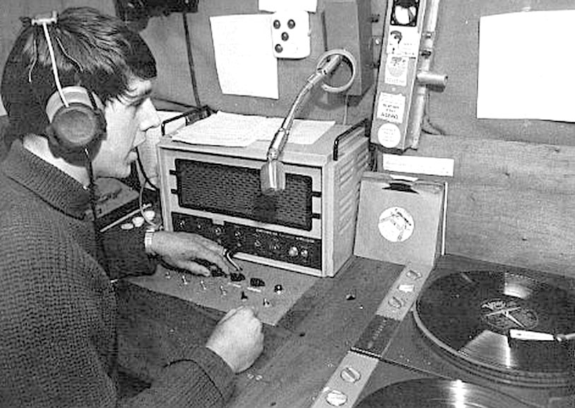 We Want the Airwaves Back: Pirate Radio Inspiration