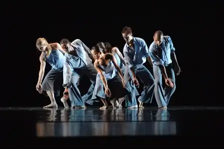 Rire-Woodbury Dance Company: Surfaces