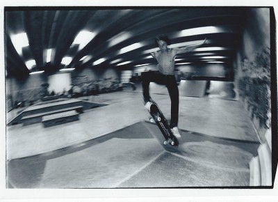 Mike Plumb A.K.A Lizard King kickflip sequence.