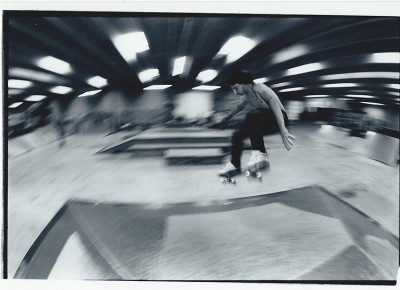 Mike Plumb A.K.A Lizard King kickflip sequence.