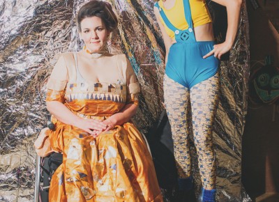 (L–R) Elizabeth Holden as Gustav Klimt's "Adele Bloch-Bauer" and Alex Pow as a "sexy minion" (her words). Photo: Tyson Call @clancycoop