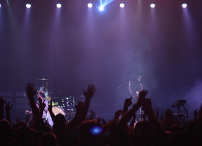 Silversun Pickups bids the crowd goodnight. Photo: Andy Fitzgerrell