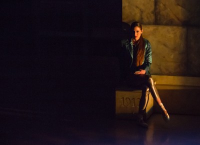 The performance opens up with a lone girl sitting against a wall, contemplating her next move. Photo: Talyn Sherer