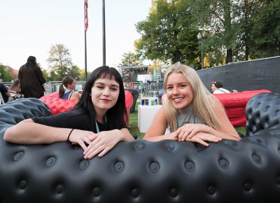 The Salt Lake Sonken Sisters, Cassidy and Bayleigh, enjoyed the kush Sponsor area couches. Photo: JoSavagePhotography.com