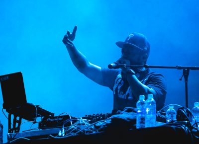 DJ Rick Geez hyping the crowd before Pusha T takes the stage. Photo: Logan Sorenson / @Lmsorenson