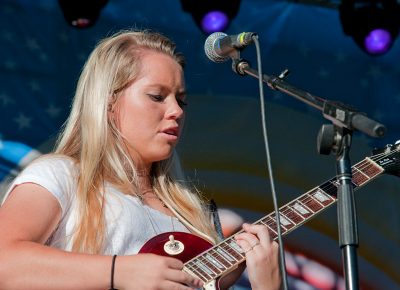 Katie Henderson of The Aces getting the crowd ready for Jenny Lewis. Photo: Scott Frederick