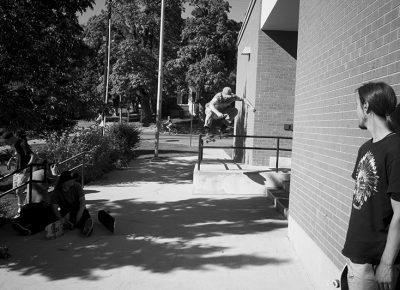 Isaiah Beh. Ollie just for fun. Photo: Sam Milianta