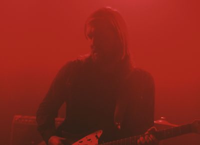 Russell Marsden, guitarist for Band of Skulls, plays the opening notes from the mist. Photo: Logan Sorenson @Lmsorenson