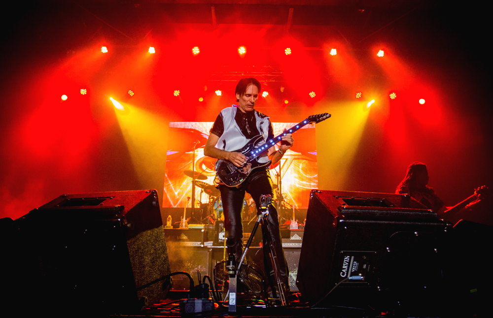 Steve Vai @ The Complex 12.10 with Derek Day