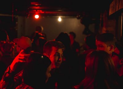 The audience packs into the basement at Vague Space. Photo: Lmsorenson.net