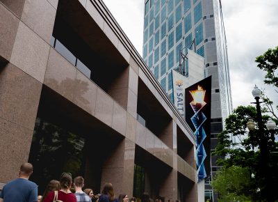 Lines rolled outside of the Gallivan Center and around the block. Photo: Logan Sorenson / Lmsorenson.net