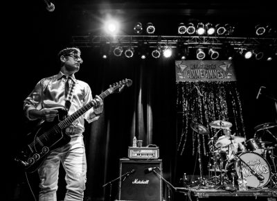 Joey Cape on guitar for Me First and the Gimme Gimmes. Photo: Gilbert Cisneros