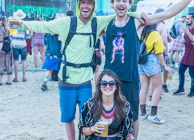 Friends enjoy a cold beer and great music. Photo: ColtonMarsalaPhotography.com