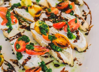 Stanza served up a delicious bruschetta featuring whipped goat cheese, marinated heirloom tomatoes and a balsamic drizzle. Photo: Talyn Sherer