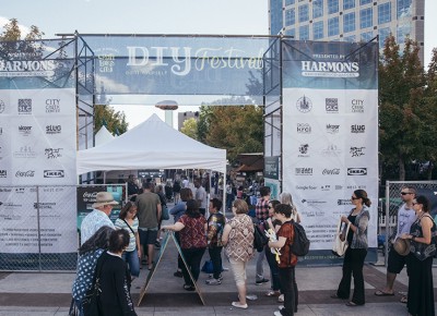 A line of eager people forms to enter the Craft Lake City DIY Festival. Photo: @william.h.cannon