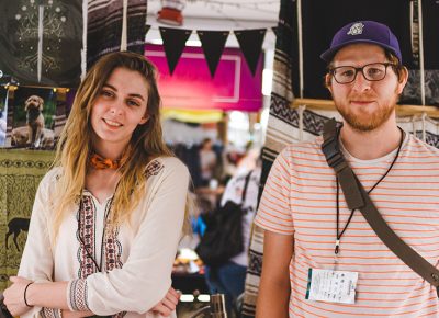 (L–R) Stevie Duston, of Stevie Duston Art and Tim Guthrie of & Made shared some booth space and friendly conversations with various festival fans. Photo: @taylnshererphoto