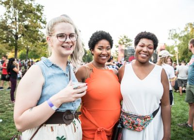 Emily, Keli and Ashley were eager to see Solange. Photo: Gilbert Cisneros