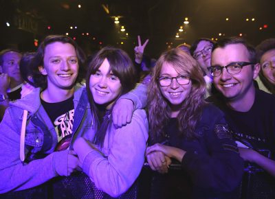 Austin, Charlotte, Mckynna and Cole, having been at the venue for hours and hours before the show, are now up front and ready for the music to begin. Photo: Lmsorenson.net