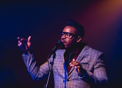 Desi Valentine singing about love and passion. Photo: Lmsorenson.net