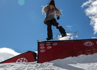 Men’s Open Snow, Tristan Heiner, tail press to gap. Photo: @cezaryna