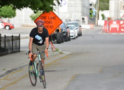 One of the racers skidding into the alley to finish.