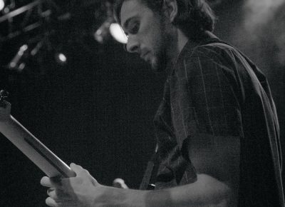 Sandy (Alex G) guitarist backing the singer/songwriter during Monday night’s set. Photo: Matthew Hunter