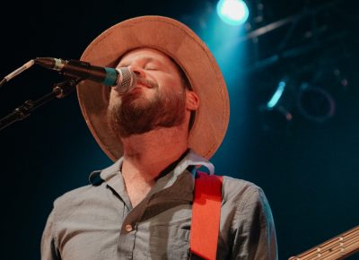 Versatile and enthusiastic, Toby kept up the energy all night. Photo: Matthew Hunter