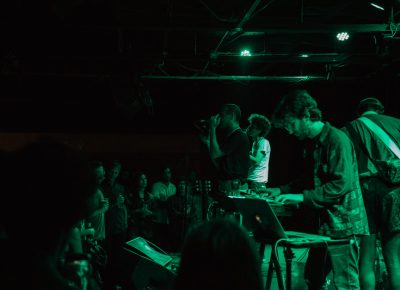 A captivated audience during Amen Dunes’ set.