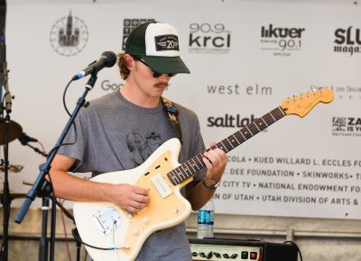 Music takes over the ambience (in a good way) at the DIY Festival, providing a lively atmosphere as guests browse their favorite vendors. Photo: Lmsorenson.net