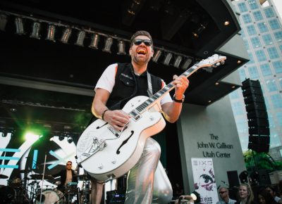 Gunther Fischli taking a guitar solo.