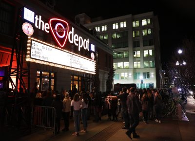 All the cold, eager people to get inside file into the Depot for the sold-out show. Photo: @Lmsorenson Photography