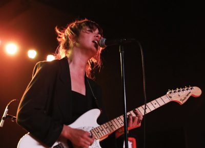 Jennifer Clavin of Bleached at the Union Event Center. Photo: @Lmsorenson