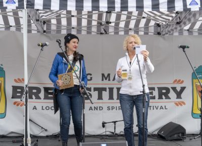 Mayor Jackie Biskupski and Angela H. Brown presenting the award for People's Choice Best New Brew. Photo: Jayson Ross