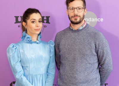 Andy Samberg and costar Cristin Milioti posing during the premiere of new comedy Palm Springs at the Sundance Film Festival 2020. Photo: Logan Sorenson (LmSorenson.net)