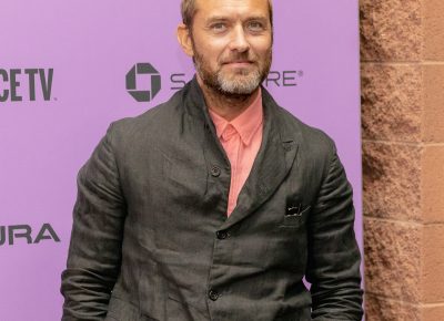 Jude Law walks into the Eccles Theater for the film premiere of The Nest at the Sundance Film Festival 2020. Photo: Logan Sorenson (LmSorenson.net)