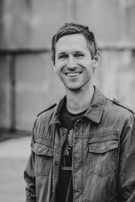 In his time on the stage Pete Jr. has learned a few secrets in longevity and in growing as a comedian , and now we're witnessing his "resurgence." 