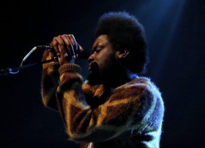 U.K.-based singer/songwriter Michael Kiwanuka on stage in Salt Lake City.