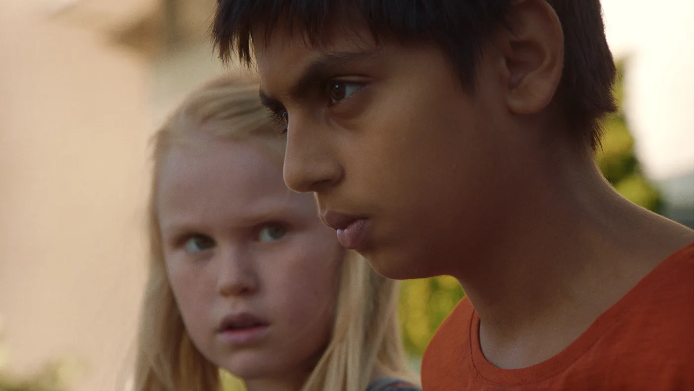 Still of Rakel Lenora Fløttum and Sam Ashraf in The Innocents