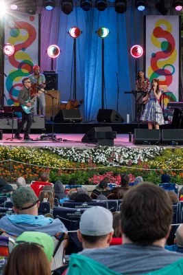 M.Ward and Zooey Deschanel jamming.