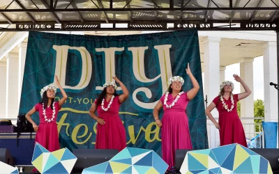 Halau Ku Pono I Kamalani dancers