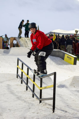 Taylor Davies, who came from Canada to compete, putting down a clean 50-50. (Photo: Jovvany Villalobos)