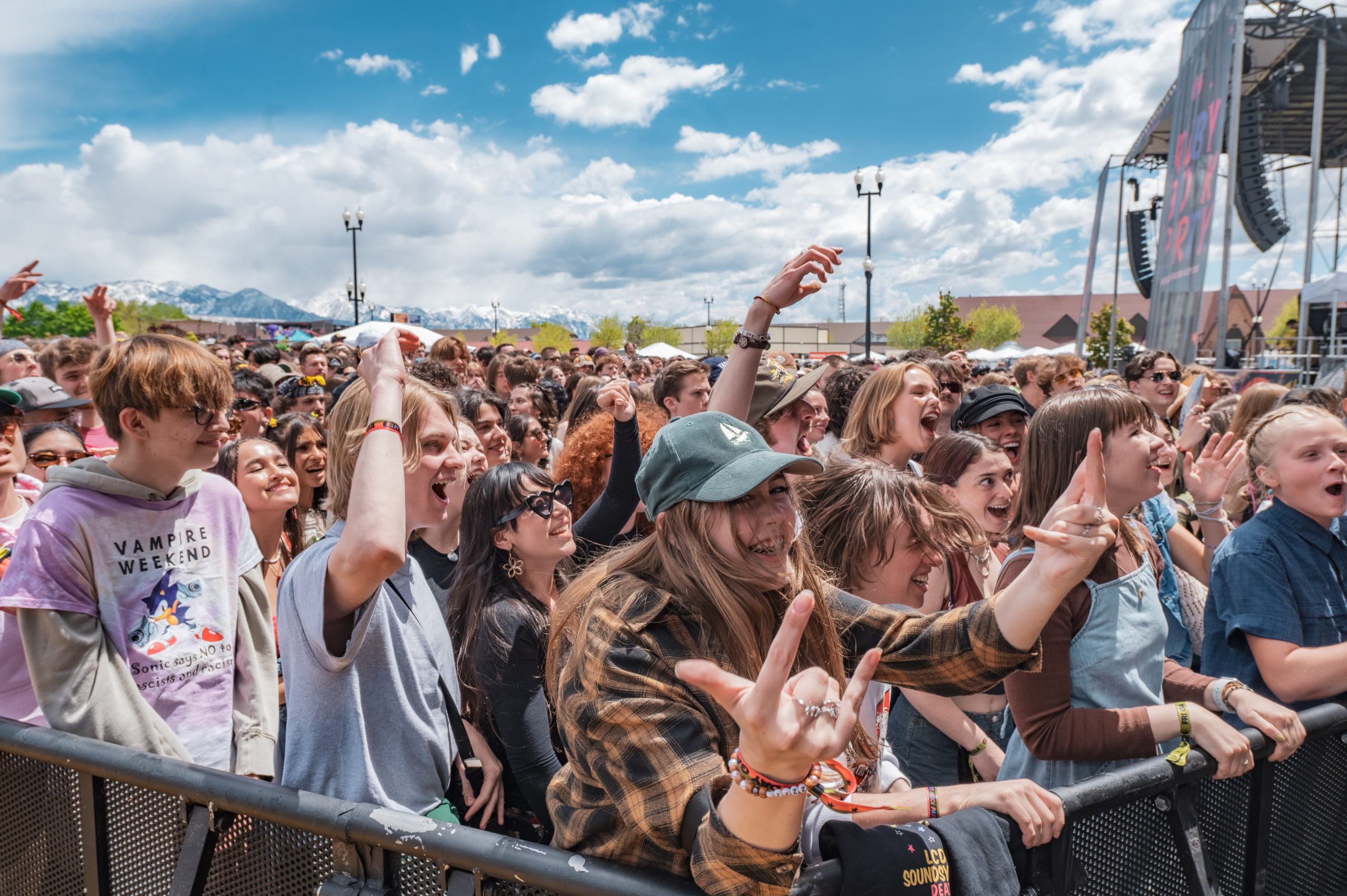 The crowd is going wild at Kilby Block Party.